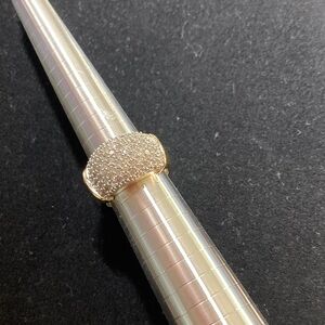 Elegant Gold and Silver Ring